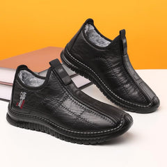 Men’s Winter Boots - Warm Insulated Snow Boots, Thick Lined Short Boots Cold Weather Protection, Soft Sole, Comfortable Fit for Outdoor Activities, Non-Slip (7,Black)