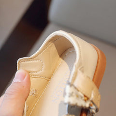 Fashion Summer Children Sandals Girls Casual Shoes Round Toe Low Heel Hook Loop Rhinestone Bow Toddler Slippers Size 5 (Beige, D)