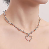 1PCS Stainless Steel Heart Necklace, Silver Tone Chain Necklaces, Dainty Pendant Necklace for Women, Stylish Fashion Jewelry, Minimalist Accessory for Casual Wear (Silver)
