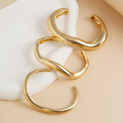 Non Tarnish Gold Bangles for Women Chunky Stackable Bracelet Set Trendy Fashion Gifts