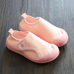 IWIHMIV Boy Walking Shoes Girl Tennis Shoes Toddler Girl Slip On Shoes Girls Boys Shoes Kids Tennis Athletic Running Sneakers