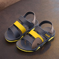 Boys Soccer Slides New Children Fashion Summer Boys Sandals Beach Outdoor Kids Buckle Non Slip Flat Baby Boys Sandals