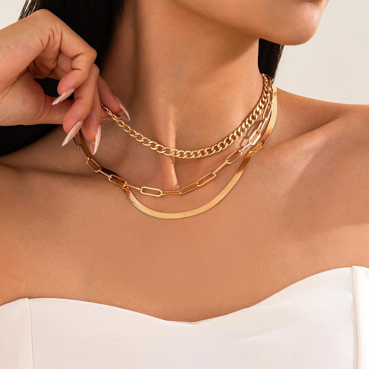 1PC Gold Minimalist Layered Necklace for Women, Delicate Chain Necklaces, Fashionable Women's Jewelry for Casual Wear, Trendy Pendant Necklace, Minimalist Gold Jewelry for Everyday Use