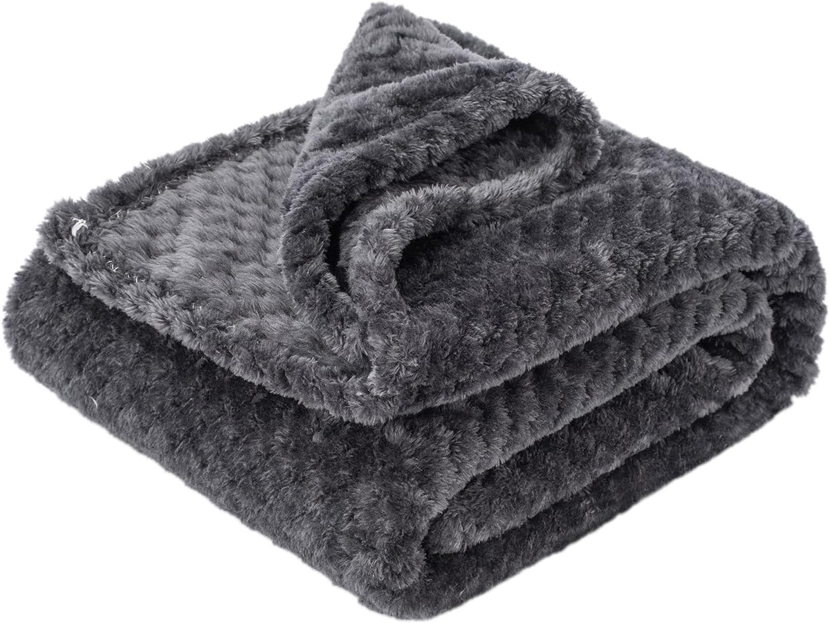 Warm Soft Fuzzy Dog or Cat Blanket, Plush Fleece Throws for Bed, Couch, Sofa, Travel (L/40" x 48", Blue)