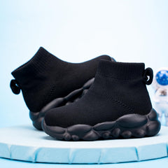 Boys and Girls Indoor Non-Slip Baby Toddler Shoes Breathable mesh Surface Lightweight Elastic Socks Shoes Memory Soles Protect Toes Outdoor Sneakers